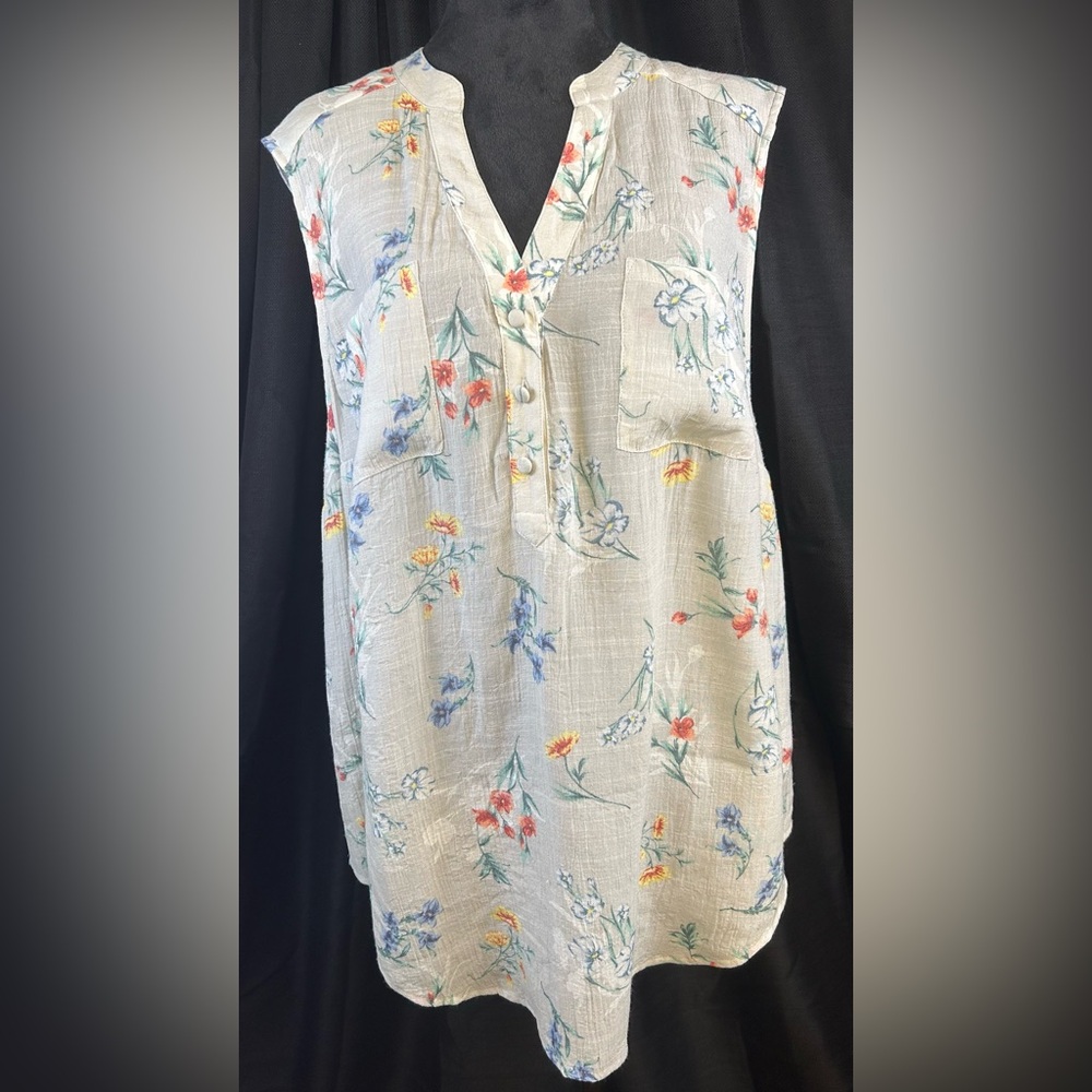Torrid Floral Sleeveless Blouse 1X a2